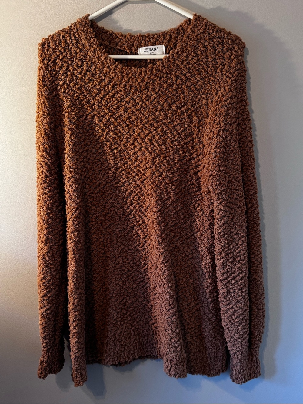 Zenana Outfitters Chunky Popcorn Knit Crew Sweater in Brown